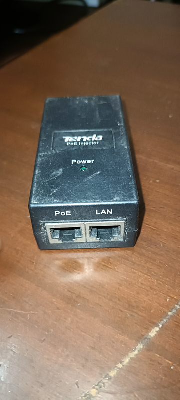 PoE Injector / Adapter (802.3af/at)