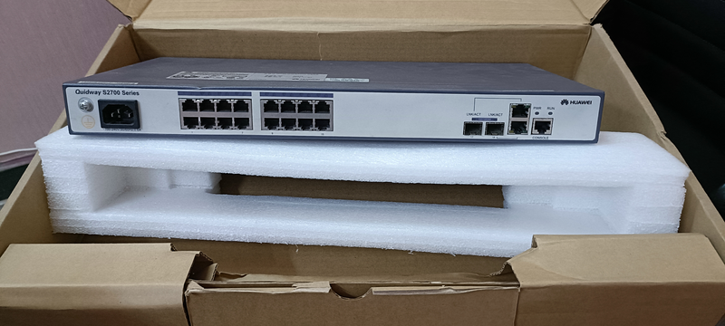Huawei S2700-18TP-EI-AC 16-Port Switch