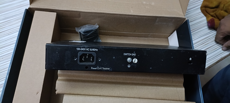 D-Link DGS-1008MP 8-Port PoE Switch, back panel